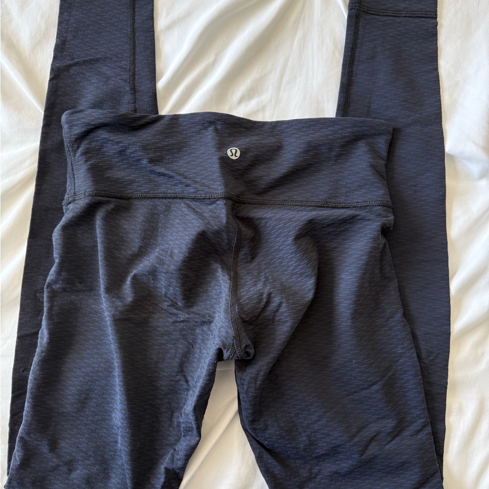 Lululemon Black and blue Leggings